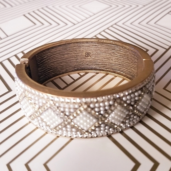 Beaded Glam Sparkly Bangle Bracelet - Picture 4 of 11